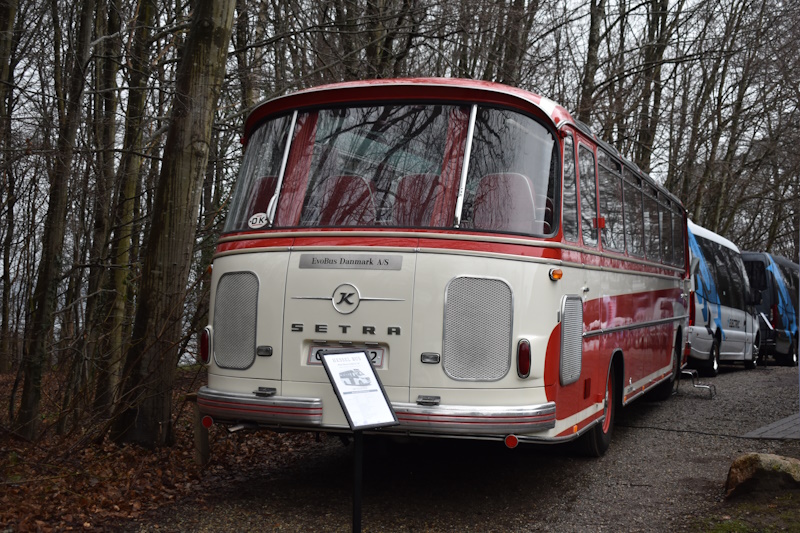 Hessel Bus havde medbragt deres Setra S12-cafébus årgang 1966.